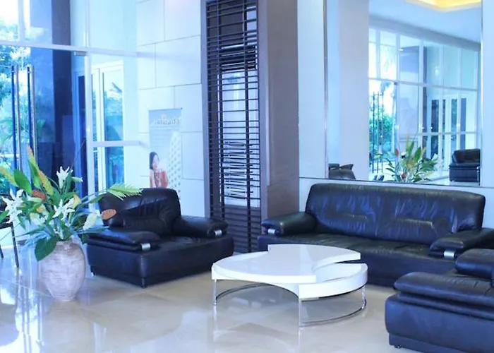 La Mirada Hotel