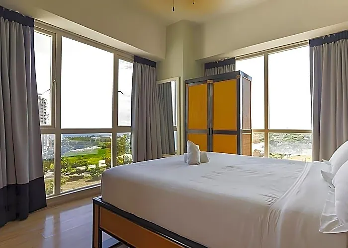 La Mirada Hotel 2*