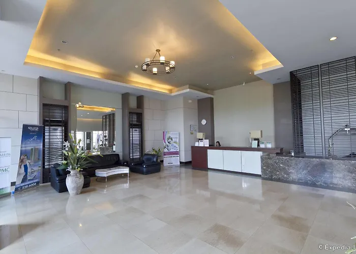 La Mirada Hotel 2*